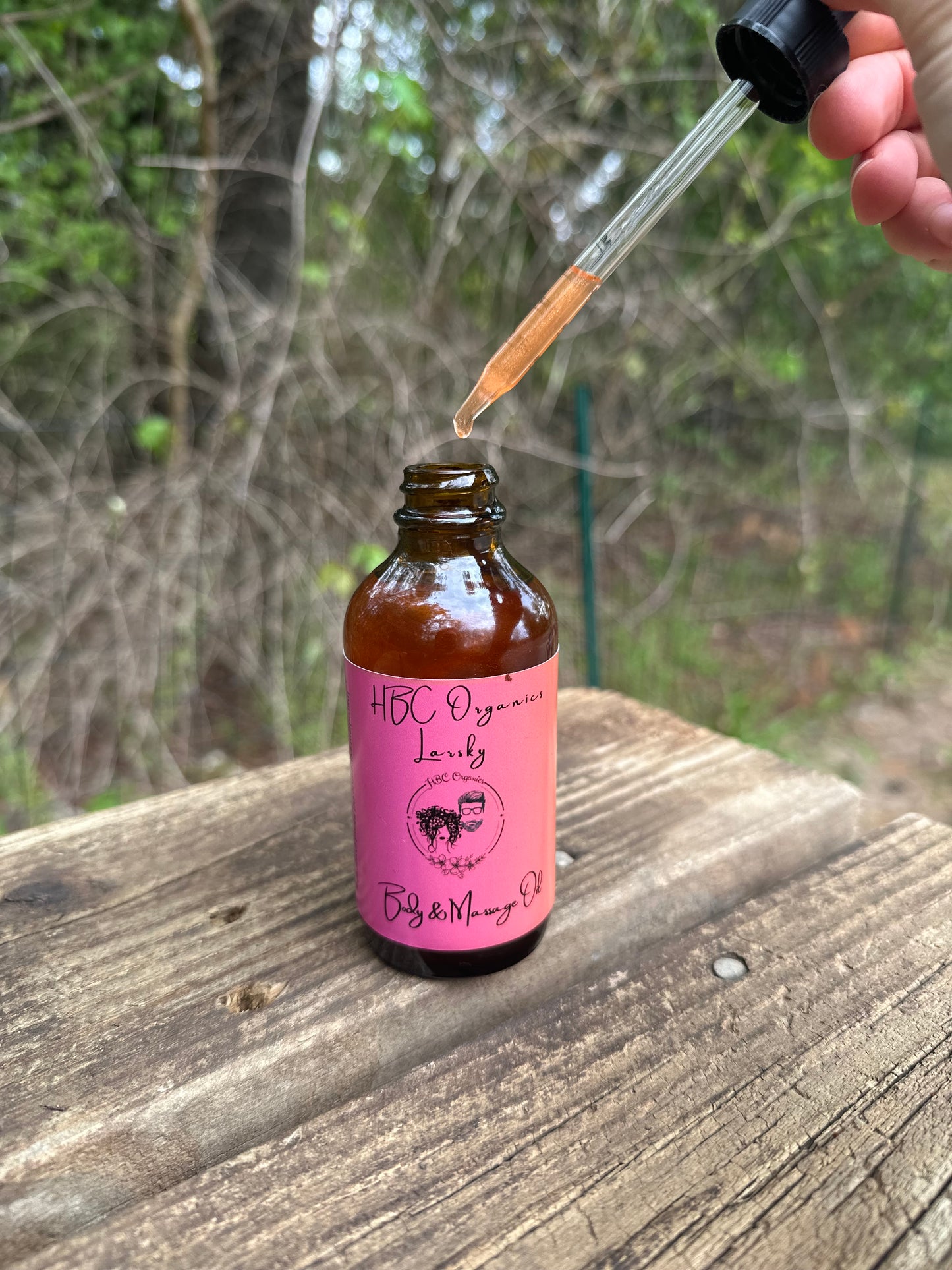 Larsky Shimmering Body Oil | Scent Saturday 5/16/26